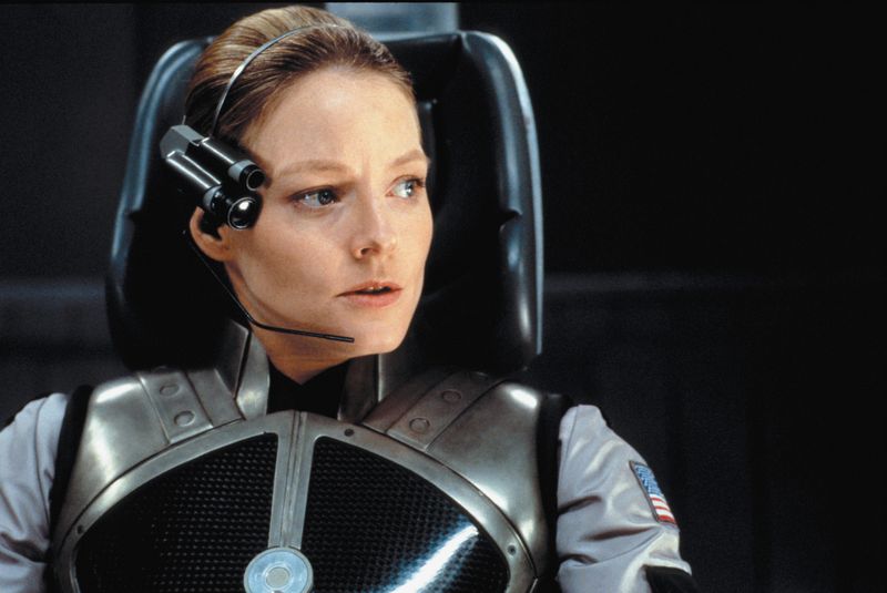 Astrophysikerin Dr. Ellie Arroway (Jodie Foster) will Kontakt mit Außerirdischen aufnehmen.