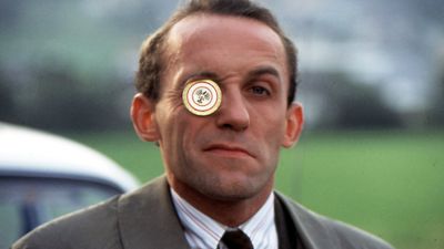 Bild zu Artikel Karl Markovics in "Kommissar Rex"