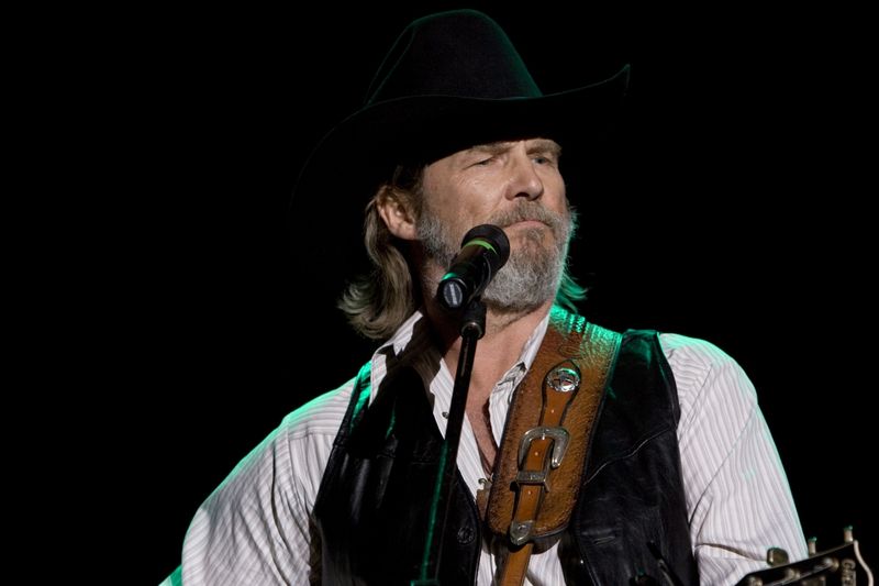 Für seine Rolle als alternder Countrysänger gewann Jeff Bridges den Oscar als bester Hauptdarsteller.