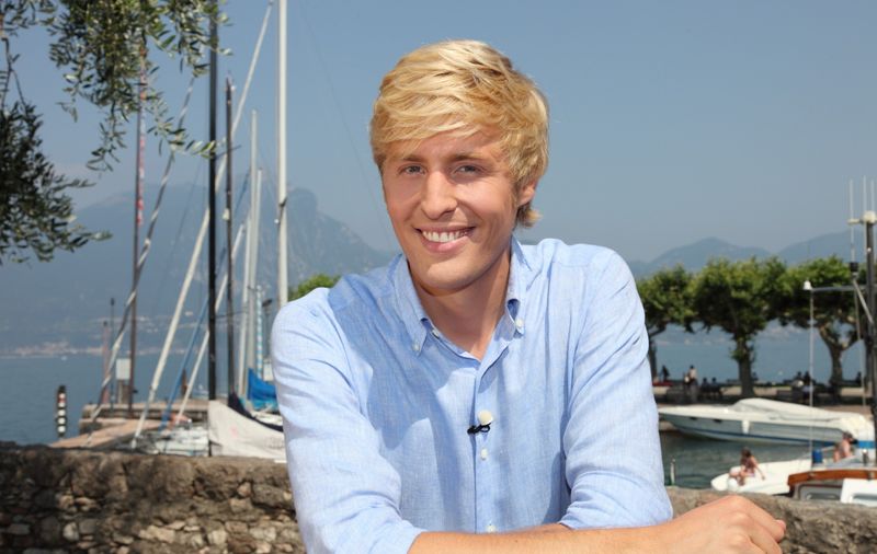 Für die ARD moderierte Maximilian Arland mehrere Formate, darunter die Musikshow "Melodien der Herzen" (Bild).