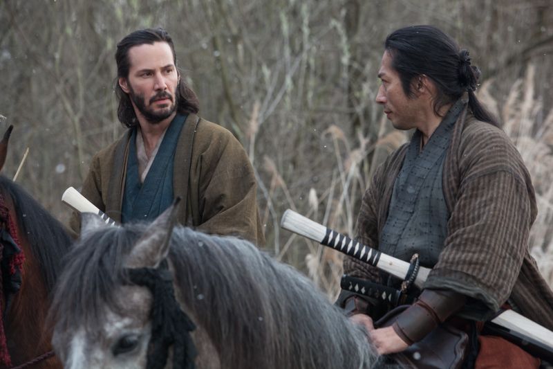 Keanu Reeves kann heilfroh sein, dass "John Wick" schon im Kasten war, als "47 Ronin" 2013 in die Kinos kam. Sonst hätte er die Rolle, mit der er ein Jahr später wieder erfolgreich war, vermutlich gar nicht bekommen: In den freundlichsten Rechnungen machte das Historien-Fantasy-Samurai-Spektakel "47 Ronin" mindestens 121 Millionen Dollar Miese. 
