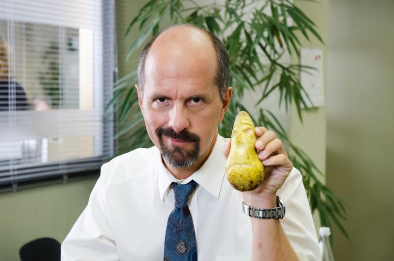 Mit Kloschüsselbart, sabberndem Machismo und hochnotpeinlicher Verzweiflung war er lange Jahre der Ekelchef der Nation: Bernd Stromberg, das intrigante Stehaufmännchen aus der fiktiven Capitol-Versicherung. Nicht wenige erkannten in der fabelhaften "Stromberg"-Serie ihren eigenen frustrierenden Büroalltag wieder. Mit dem Kotzbrocken von einem Chef fand der wunderbare Komiker und Schauspieler Christoph Maria Herbst (Bild) seine Paraderolle.