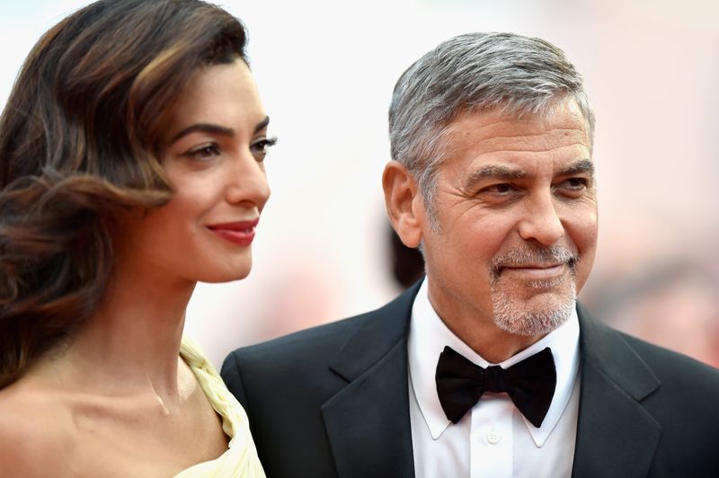 George Clooney, seine Ehefrau Amal und ihre gemeinsamen Kinder sind nun auch Franzosen.