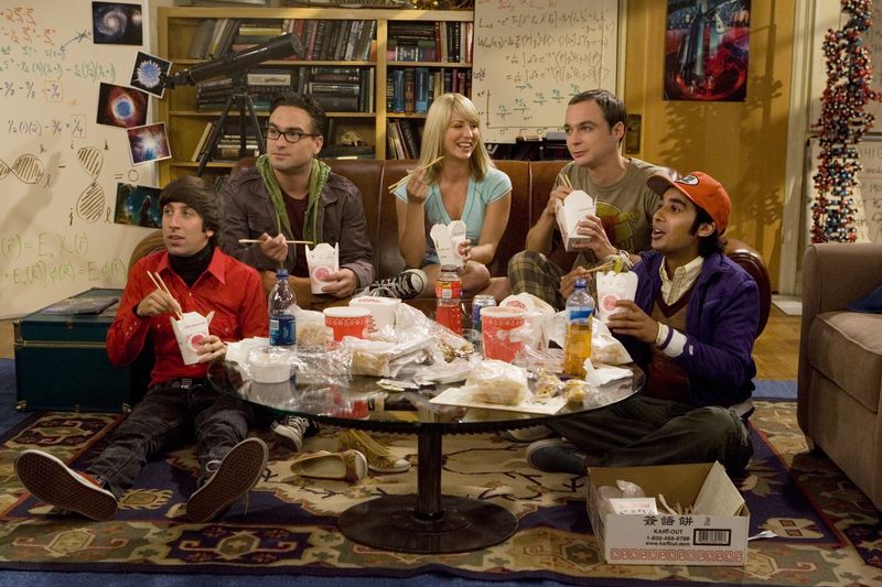 "The Big Bang Theory", die Serie um vier befreundete Nerds und ihre Nachbarin Penny ist ein moderner Sitcom-Klassiker. Von links: Simon Helberg, Johnny Galecki, Kaley Cuoco, Jim Parsons und Kunal Nayyar.