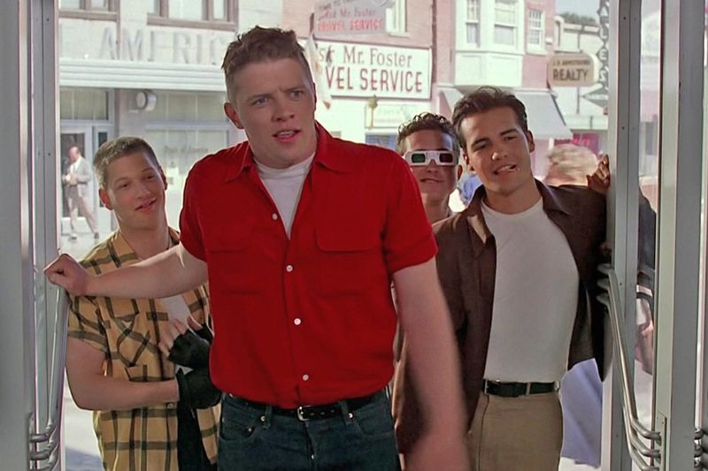 "Hallo McFly, jemand zu Hause?": Schlägertyp Biff Tannen (Thomas F. Wilson) ist nicht nur im Jahr 1955 der ärgste Widersacher von Marty McFly und seinem Vater.