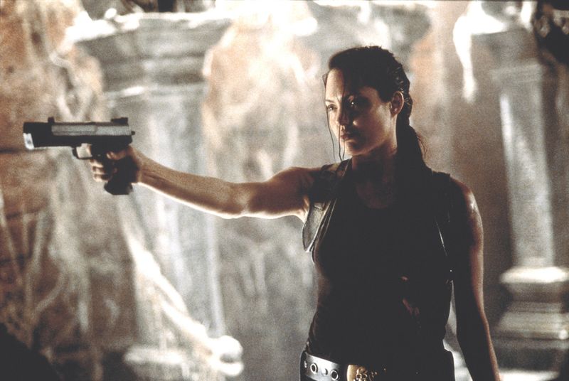 Kehrt Lara Croft bald zurück? Angelina Jolie (Bild) machte die Videospiel-Kultfigur Lara Croft (und sich) in "Tomb Raider" (2001) weltweit berühmt.