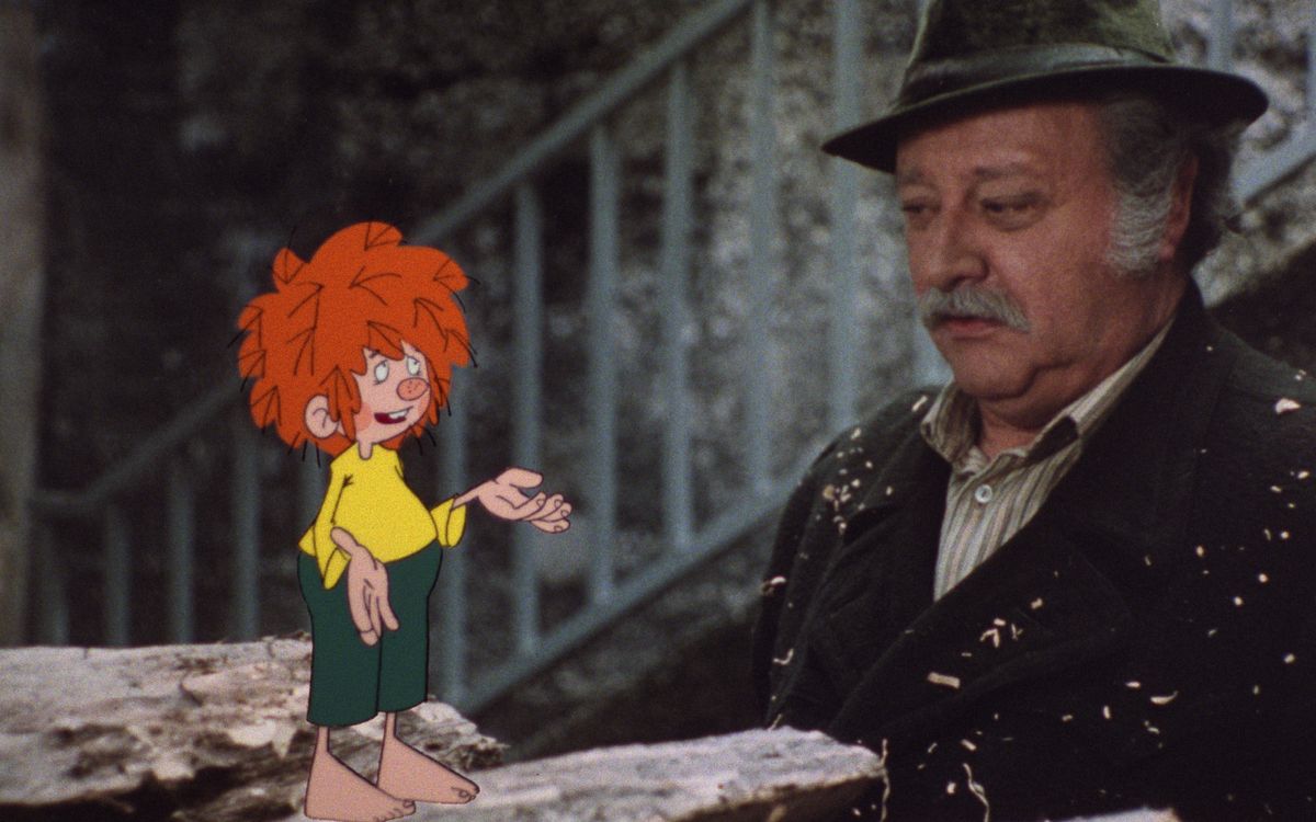 Er ist wohl der berühmteste Kobold in Deutschland: Seit fast 60 Jahren treibt der rothaarige Pumuckl, der bei dem Münchner Schreinermeister Franz Eder lebt, sein Unwesen - sichtbar wie unsichtbar. Am 17. November wäre seine Erfinderin Ellis Kaut 100 Jahre alt geworden - die perfekte Gelegenheit, ein paar Fakten über Pumuckl zu sammeln.