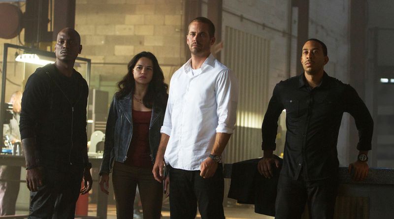 Roman (Tyrese Gibson), Letty (Michelle Rodriguez), Brian (Paul Walker) und Tej (Chris Bridges, von links) haben eine gemeinsame Mission: Sie müssen die Welt retten.