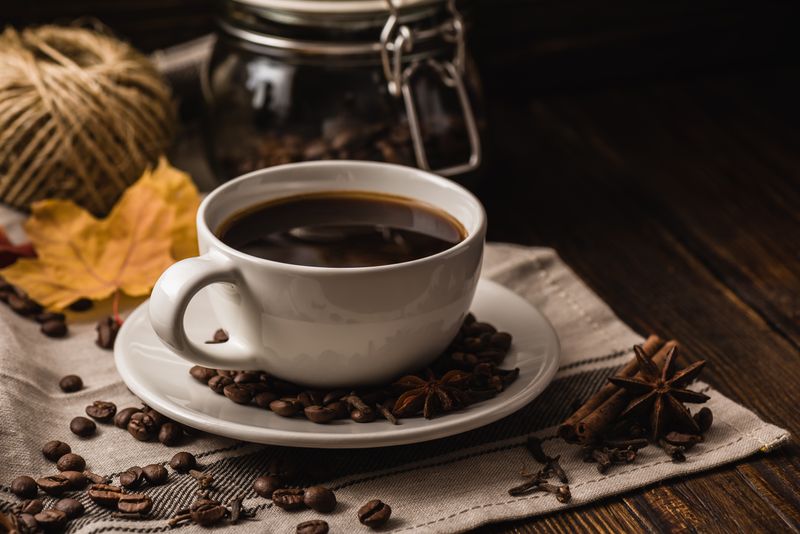 Warum Nach Kaffee Auf Toilette SWYRL - Gesundheitsmythen: Was stimmt wirklich?