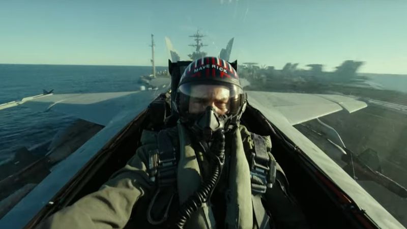 Im "Top Gun: Maverick"-DLC von "Microsoft Flight Simulator" übernimmt man an Stelle von Tom Cruise selbst den Steuerknüppel.