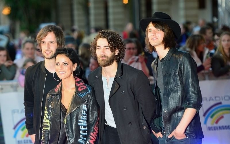 Ihre Band Silbermond gründete Stefanie Kloß schon im Alter von 14 Jahren. Dass bei "The Voice Kids" nun erstmalig auch Bands teilnehmen dürfen, ist für die Sängerin deshalb ein ganz besonderes Erlebnis: "Ich war in den Blind Auditions immer gleich ein bisschen mehr aufgeregt, wenn ich gehört habe, dass da eine Band auf der Bühne steht und spielt."