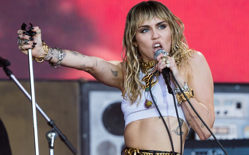 Zum dritten Mal wird Miley Cyrus eine "Backyard Session" in ihrem Garten in Los Angeles spielen.