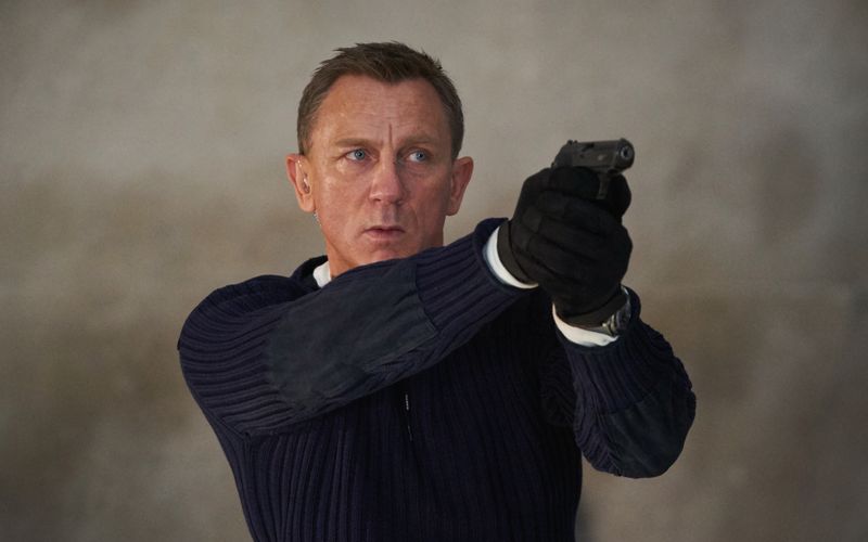 Achtung, Spoilergefahr! Falls sie den bislang letzten James-Bond-Film "Keine Zeit zu sterben" (Sonntag, 13. April, 20.15 Uhr, RTL) noch nicht gesehen haben, dann sollten sie vielleicht nicht weiterlesen. Falls doch, werden Sie wahrscheinlich wissen, warum es das letzte 007-Abenteuer mit Daniel Craig auf unsere Liste der umstrittensten Filmenden geschafft hat ...