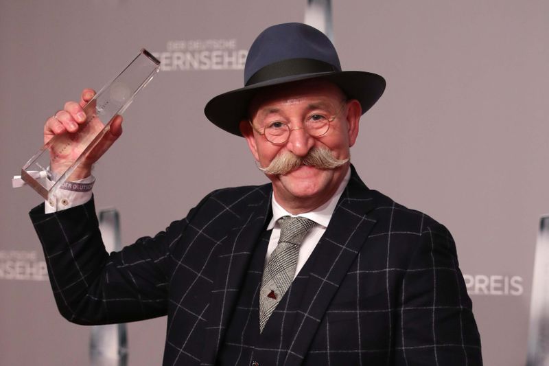 Wat 'n toller Bart, was willst 'n dafür hab'n? Trödelshow-Moderator Horst Lichter, der am 15. Januar seinen 60. Geburtstag feiert, trägt imposanten Gesichtsbewuchs.