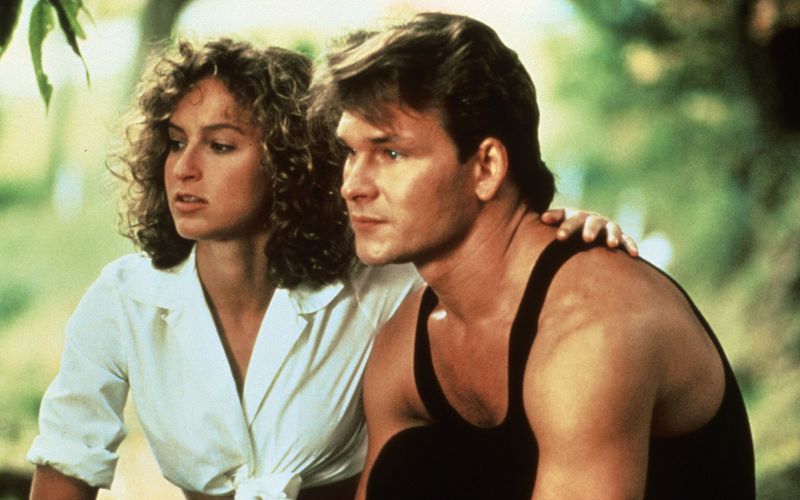 Im August 1987 kam "Dirty Dancing" in die US-Kinos, bis heute schauen sich Millionen Fans immer wieder an, wie "Baby" Houseman (Jennifer Grey) sich im Feriencamp in die starken Arme von Tanzlehrer Johnny (Patrick Swayze) begibt und tanzen lernt. Der Film machte nicht nur die beiden Protagonisten zu Stars. Wir zeigen, was aus den "Dirty Dancing"-Darstellern wurde.