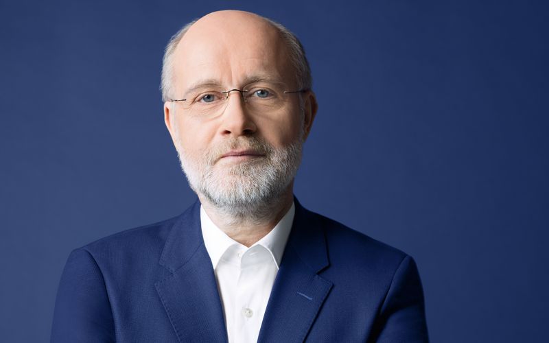 Die Gesellschaft müsse dafür sorgen, dass auch mit Blick auf die Digitalisierung Grenzen gezogen werden, warnte Harald Lesch in einem Interview.