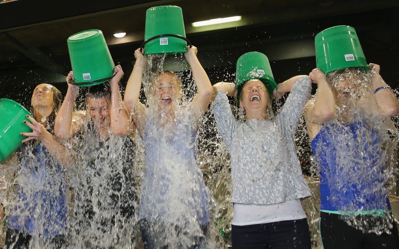Per Social Media ging die Ice Bucket Challenge um die Welt. Nun verstarb ihr Mitbegründer Patrick Quinn an ALS, der Krankheit, auf die sie aufmerksam machen sollte.