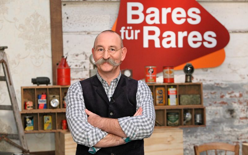 Unglaublich, welche Schätze manch einer zu Hause im Keller oder auf dem Dachboden hat. Bei Horst Lichters Show "Bares für Rares" werden diese Kostbarkeiten jeden Nachmittag im ZDF zu Geld gemacht. Sehen Sie hier jene Stücke, bei denen die Händler besonders tief in die Tasche greifen mussten ...