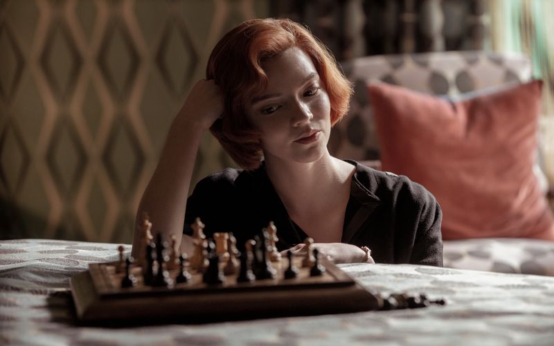"Das Damengambit" mit Anya Taylor-Joy löste im vergangenen Jahr einen großen Hype auf Schachspiele aus.