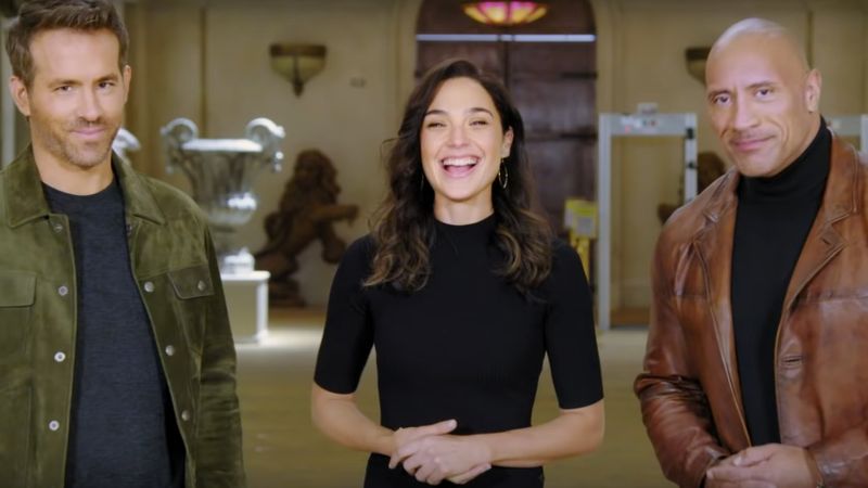Ryan Reynolds, Gal Gadot und Dwayne "The Rock" Johnson stellen die Netflix-Film-Highlights 2021 vor.