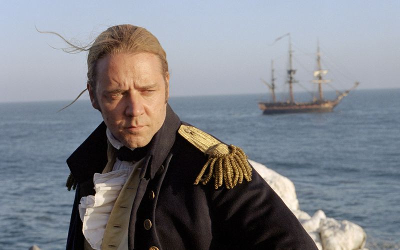 Eine Rolle, wie gemacht für den Charakterdarsteller Russell Crowe. In Peter Weirs "Master and Commander" spielt er den Kapitän Jack Aubrey. 