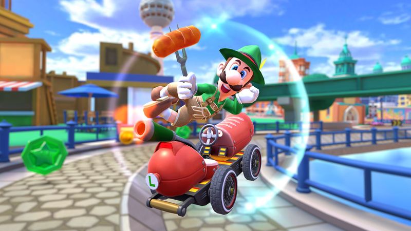Klischees satt: Luigi fährt in "Mario Kart Tour" mit Lederhose und Wurstmobil durch Berlin.