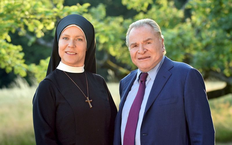 Schwester Hanna (Janina Hartwig) und Bürgermeister Wöller (Fritz Wepper) bildeten bei "Um Himmels Willen" seit 2006 ein erfolgreiches Duo. Zuvor hatte Jutta Speidel an der Seite von Wepper gespielt.