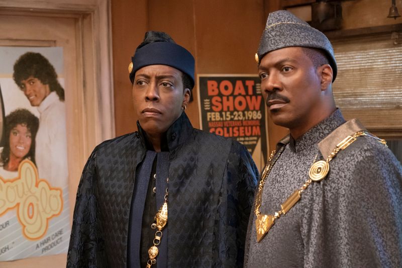 Außer Konkurrenz: "Der Prinz aus Zamunda 2" (18. Oktober, 20:15 Uhr in SAT.1) gehört weder zu den ganz schlechten noch zu den besten Filmen Eddie Murphys (rechts, neben Arsenio Hall).