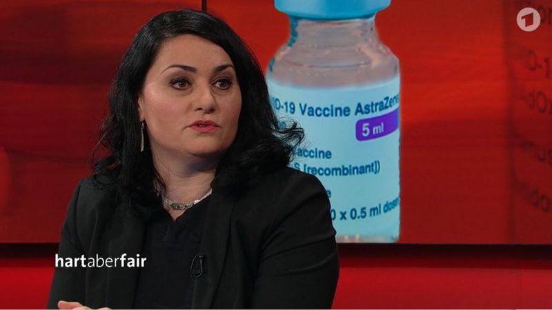 "Ich würd' ihn nehmen", sagte Publizistin Lamya Kaddor bei "Hart aber fair" über den AstraZeneca-Impfstoff. "Als Asthmatikerin ist es mir lieber, geimpft zu werden, als womöglich an Covid-19 zu erkranken."