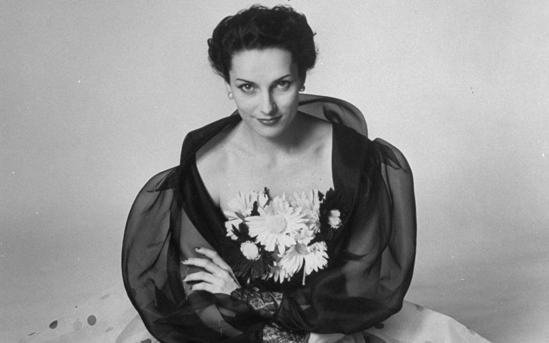 Für sie erfanden die Amerikaner den Begriff "Fräuleinwunder": Susanne Erichsen war 1950 nicht nur die erste Miss Germany, sondern in den Wirtschaftswunderjahren auch das erste Fotomodell nach dem Zweiten Weltkrieg mit einem Vertrag bei einer New Yorker Modelagentur.