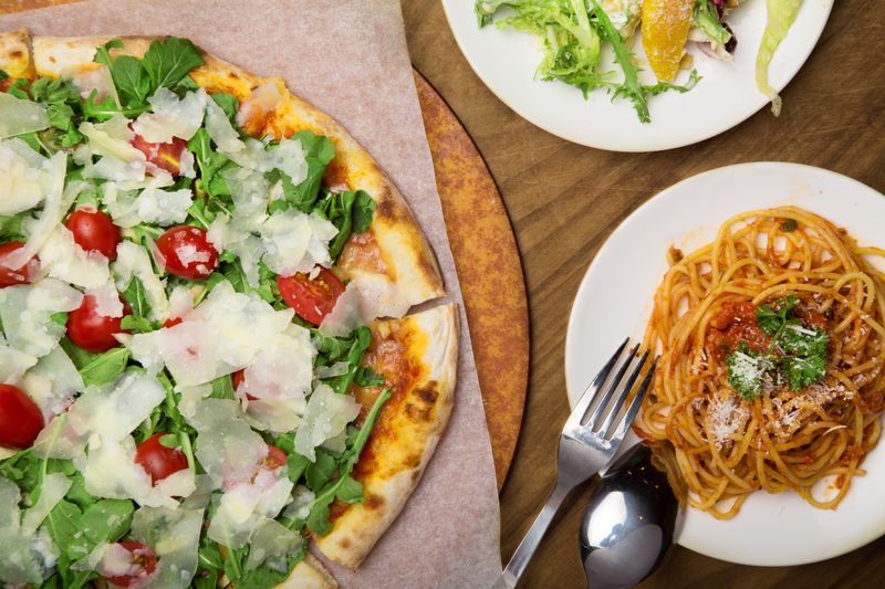 Was Hat Mehr Kalorien Pizza Oder Pasta SWYRL - Mehr als Pasta und Pizza: So lecker ist Italiens Küche