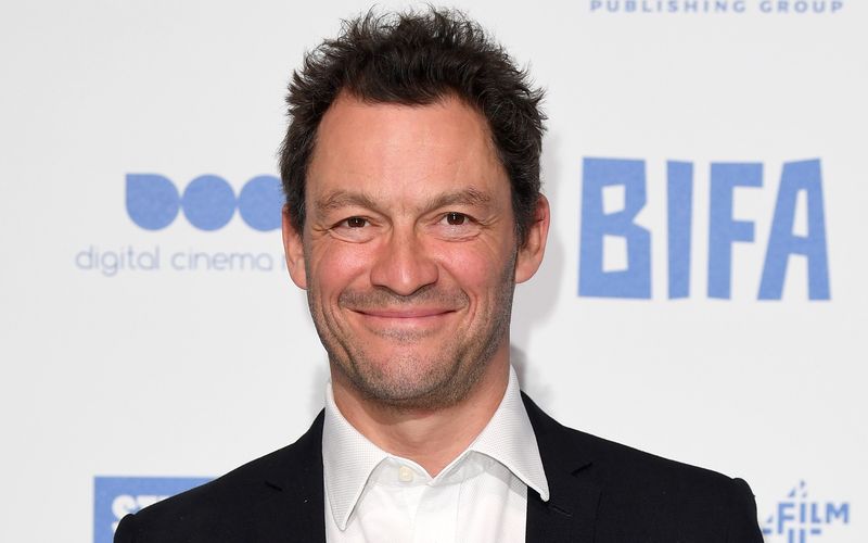 Er wird der neue Prinz Charles: Dominic West übernimmt ab Staffel 5 die Rolle des britischen Thronfolgers.