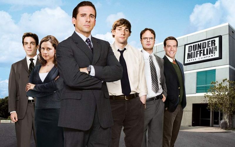 Neun Staffeln, 201 Episoden, der schiere Bürowahnsinn: Die US-Version von "The Office" ist Kult, und nicht wenige Schauspielerinnen und Schauspieler hatten mit der Mockumentary-Serie ihren Durchbruch. Man denkt zuerst an Steve Carell (vorne), klar - aber was wurde eigentlich aus all den anderen "The Office"-Stars?