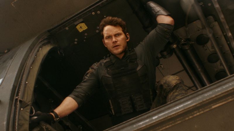 Chris Pratt spielt die Hauptrolle in Amazons Science-Fiction-Film "The Tomorrow War", der am 2. Juli startet.