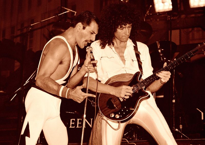 Freddie Mercury (links) und Brian May von Queen gehören zu den größten Rockmusiklegenden.