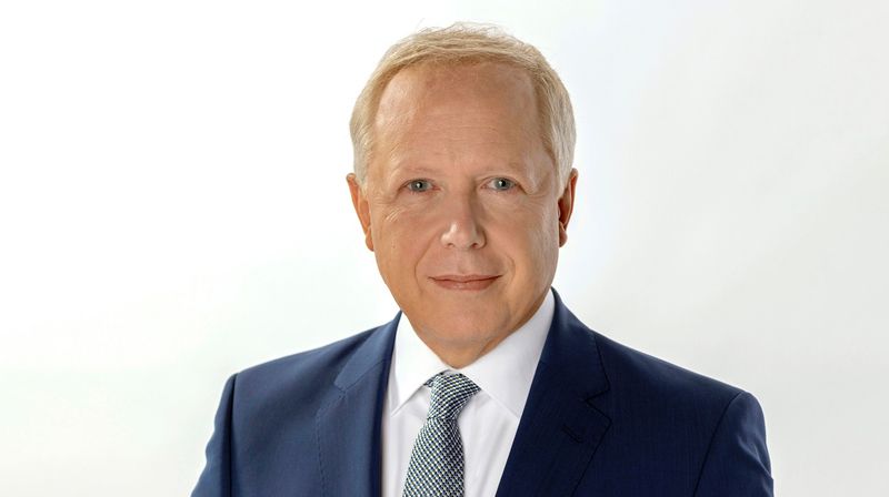 Tom Buhrow ist seit 2013 Intendant des Westdeutschen Rundfunks. Seit Anfang 2020 ist er darüber hinaus Vorsitzender der ARD, turnusgemäß voraussichtlich bis zum Ende des Jahres 2021.