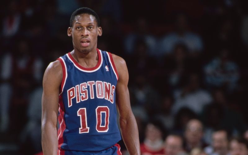 Bei den Detroit Pistons begann die große Profikarriere von Dennis Rodman. Mit der Mannschaft holte er zwei NBA-Titel.