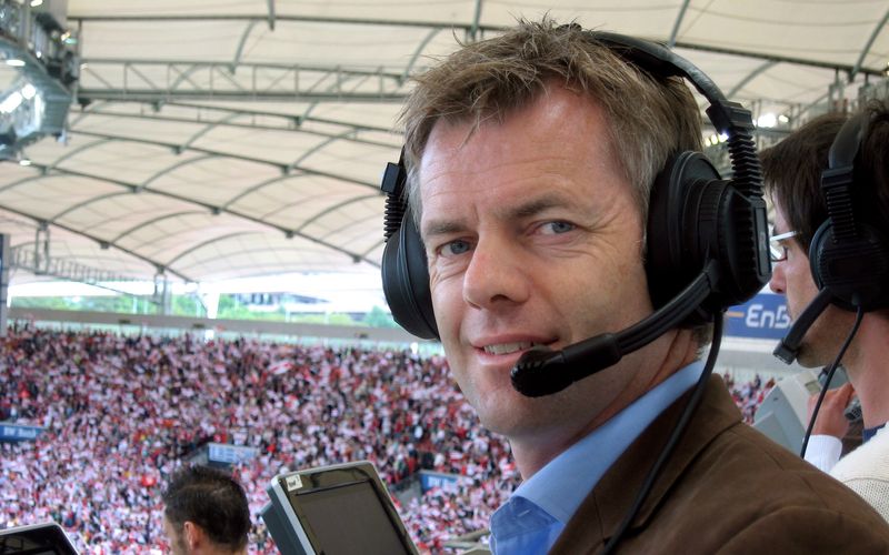 Tom Bartels gehört zu den erfahrensten Fußballkommentatoren am ARD-Mikrofon. 
