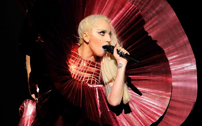 Mit "Born This Way" etablierte sich Lady Gaga 2011 endgültig als Pop-Superstar. Zehn Jahre später feiert sie ihren Meilenstein von damals mit einer Jubiläums-Veröffentlichung.