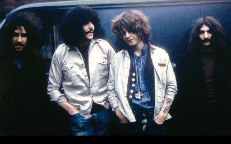 Mit "Paranoid" gelang Black Sabbath rund um Frontmann Ozzy Osbourne (zweiter von rechts) der Durchbruch.