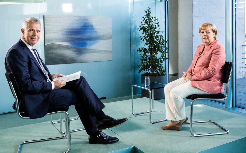 Viele Male bereits hat Peter Kloeppel die scheidende Bundeskanzlerin Angela Merkel interviewt.