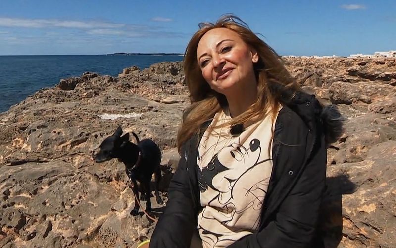 Deniz Gülpen will sich mit Hundesitting auf Mallorca beruflich etablieren.