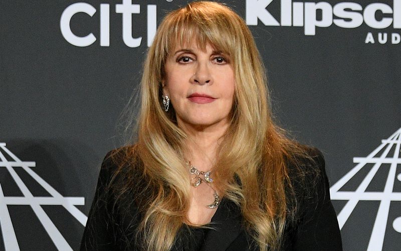 Nach Lindsey Buckinghams Vorwürfen schießt Stevie Nicks nun zurück.