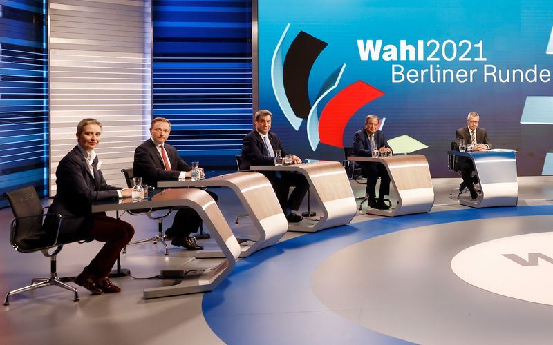 Mit Formaten wie der "Berliner Runde" konnten sich ARD und ZDF am Sonntag deutlich von der Konkurrenz absetzen.