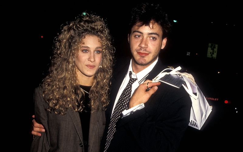 Mit Robert Downey Jr. war Sarah Jessica Parker in den 80er-Jahren sogar richtig lange zusammen: Sieben Jahre hielt die Beziehung der späteren Hollywoodstars.