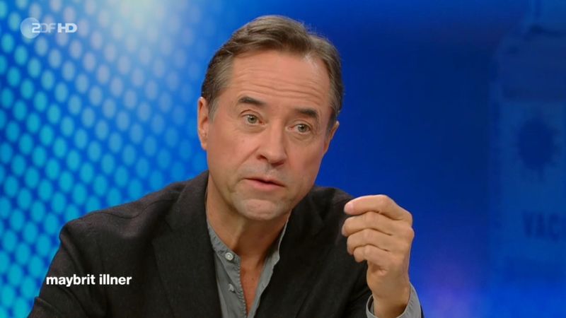 Der Schauspieler Jan Josef Liefers fordert mehr Geld für Pflegekräfte - und mehr Toleranz für Impfskeptiker.