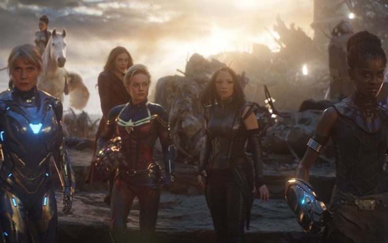 Einer der erfolgreichsten Filme aller Zeiten: In "Avengers: Endgame" muss die Superheldenresttruppe (von links: Gwyneth Paltrow, Tessa Thompson, Elizabeth Olsen, Brie Larso, Pom Klementieff und Letitia Wright) aufs Ganze gehen, um den Genozid von Oberschurke Thanos rückgängig zu machen.