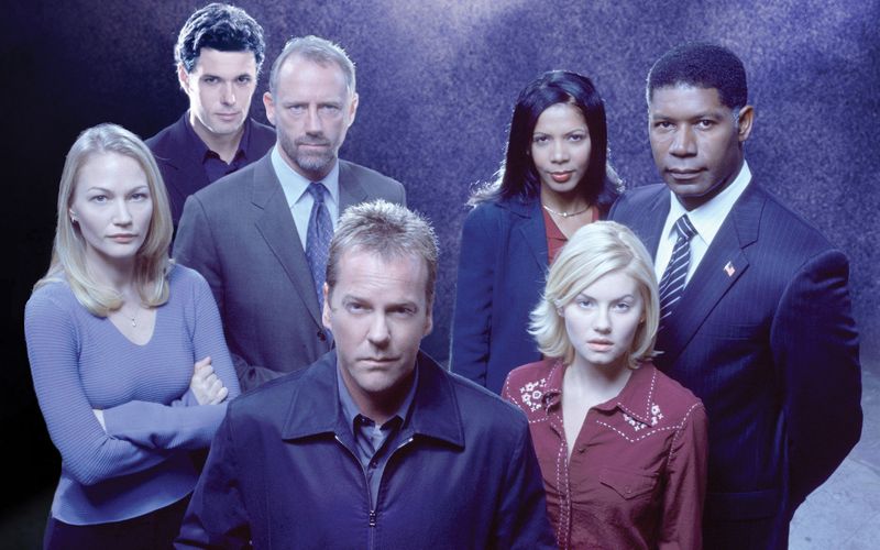 Eine Handlung in Echtzeit. Ein geteilter Bildschirm, auf dem Szenen gleichzeitig laufen. Terroristen, die Amerika bedrohen. Ein afro-amerikanischer US-Präsident. Als "24"  am 6. November 2001 im US-Fernsehen startete, setzte die Serie neue Maßstäbe, traf den Zeitgeist wie kaum eine andere. Was die Darsteller von Jack Bauer und Co. heute machen, zeigt die Galerie.