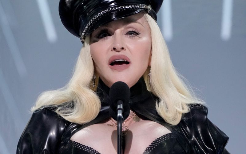 Fühlt sich mit 63 noch nicht nur alt für freizügige Outfits und Bilder: Pop-Ikone Madonna.