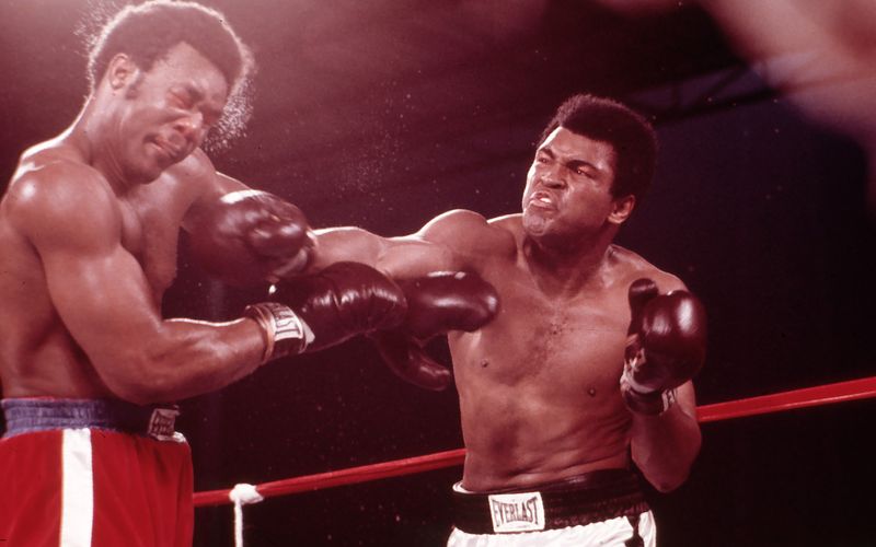 "Rumble in the Jungle" - Showdown in Kinshasa, Zaire: Muhammad Ali (rechts) und George Foreman trafen am 30. Oktober 1974 in einem der größten Boxkämpfe des 21. Jahrhunderts aufeinander. Der Fight war weit mehr als ein Sportereignis.